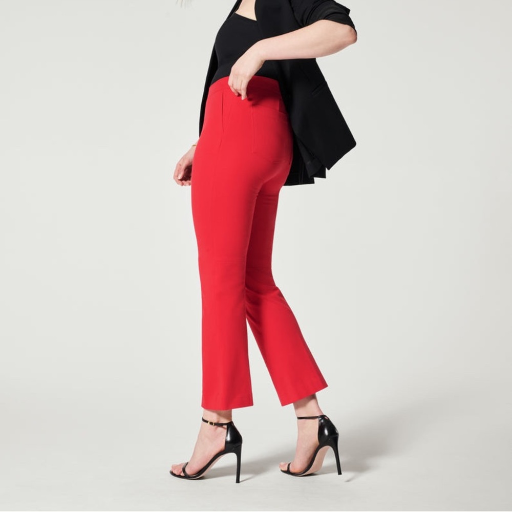 NWT SPANX- On the Go Kick Flare Pant- True Red- 1X